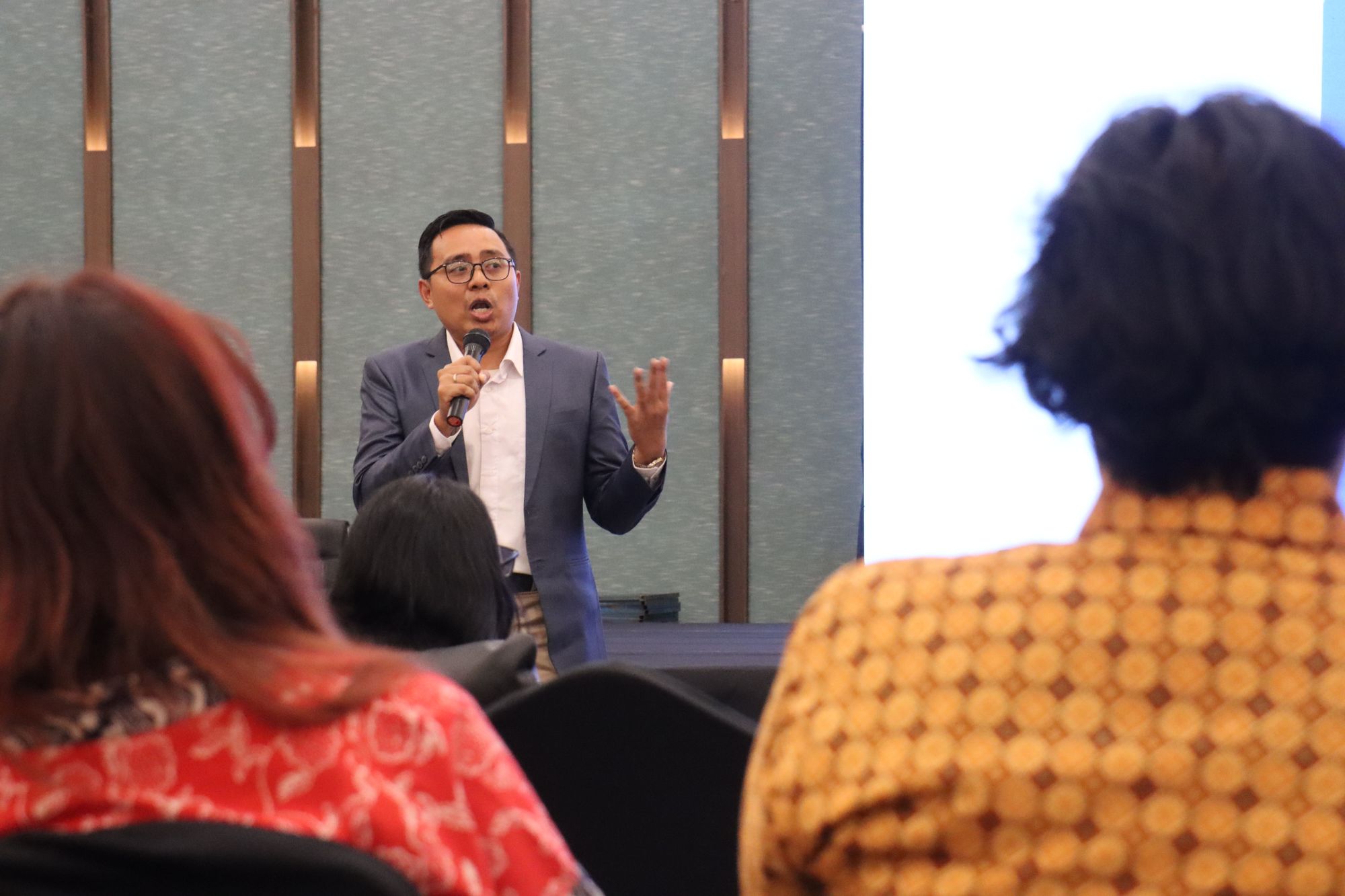 Professional coaching session